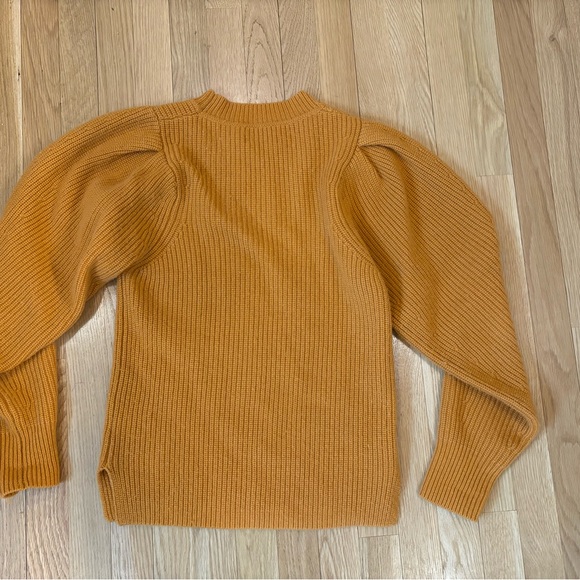 Isabel Marant Ariane Wool & Cashmere Blend Sweater
Size 6 US, EUC - Picture 3 of 3